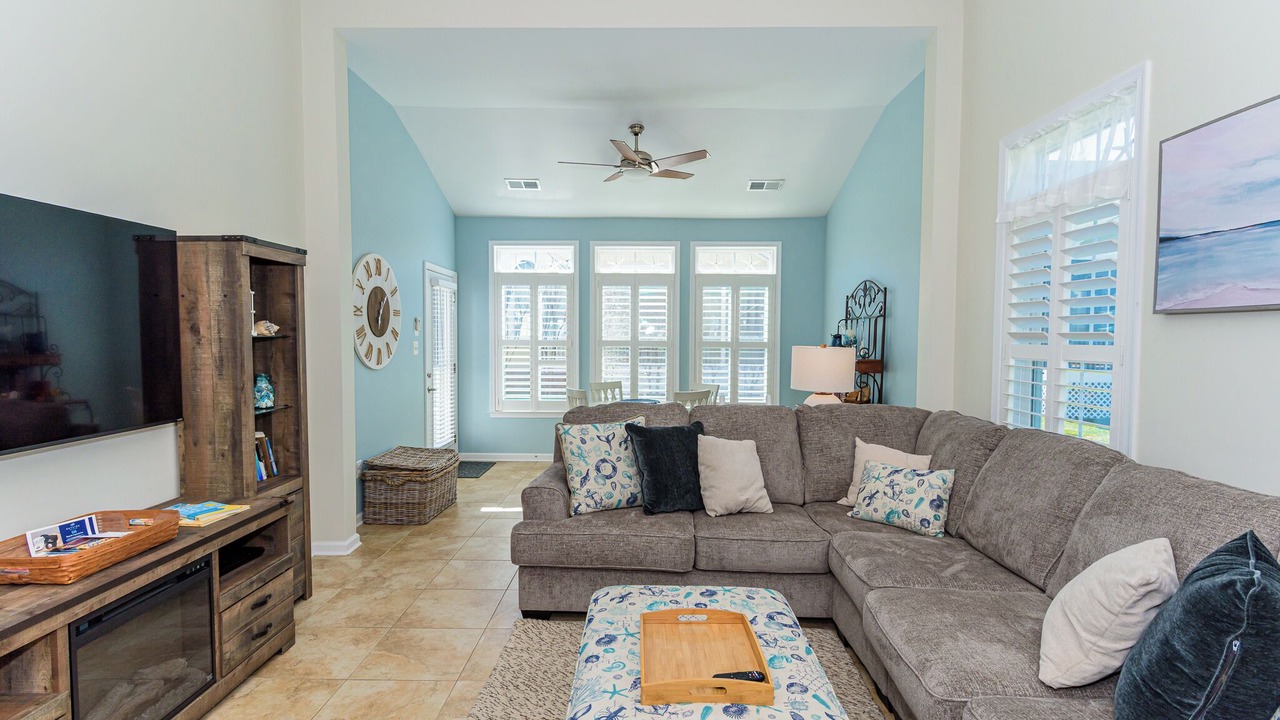Photo of Livingroom in The Commons