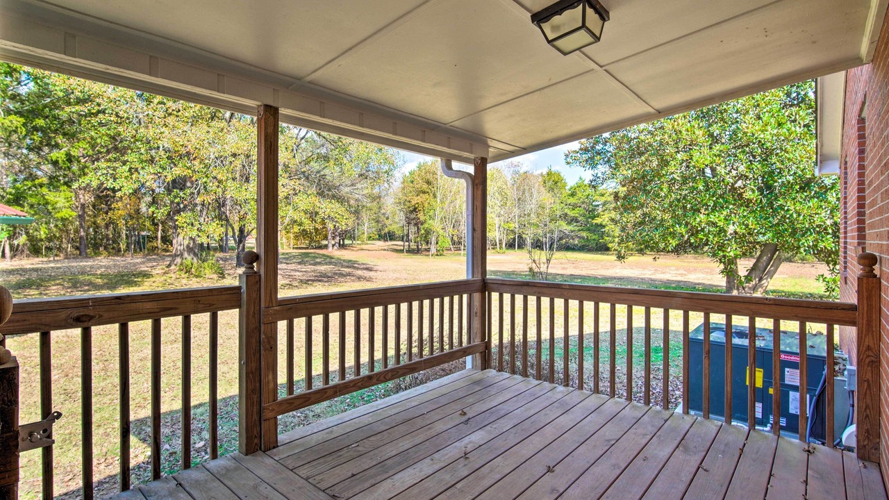 Photo of Patio Balcony in Cave Spring