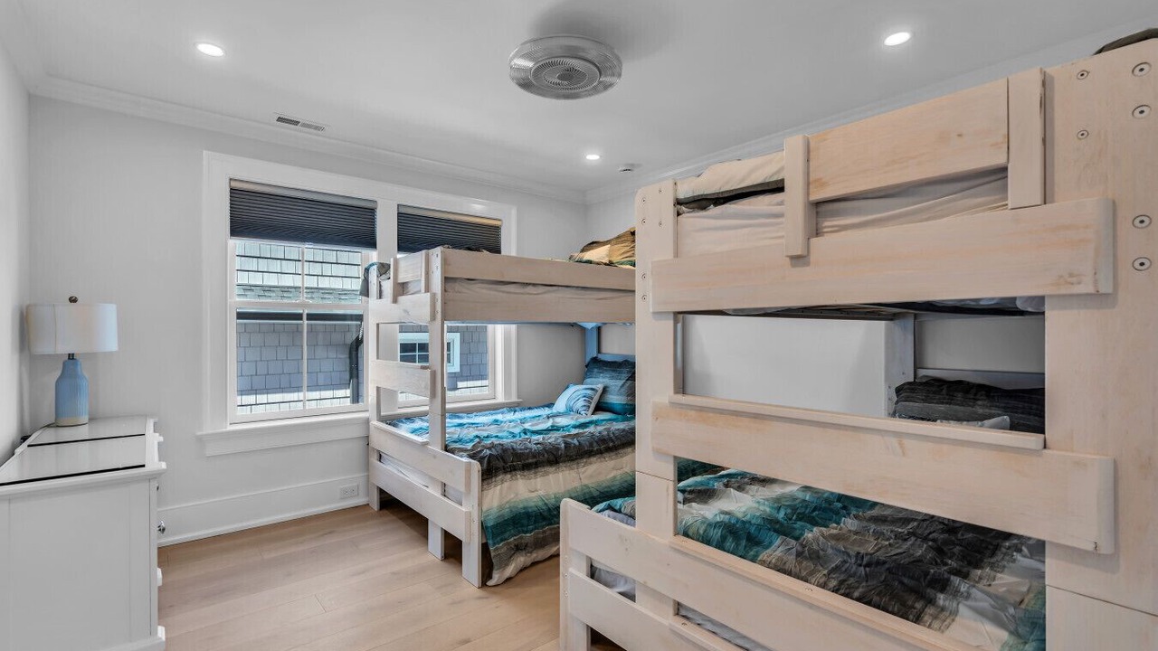 Photo of Bedroom in Gardens