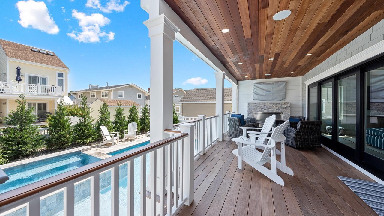 Photo of Outdoor in Avalon