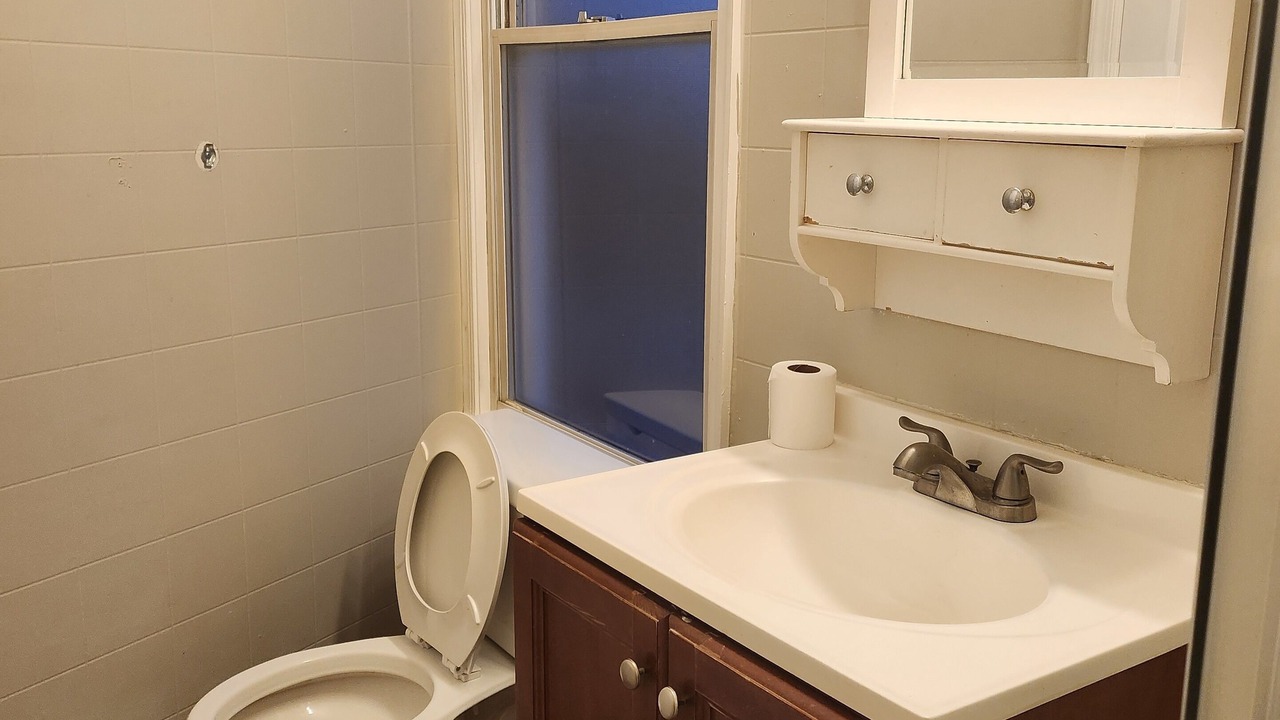 Photo of Bathroom in West Baltimore