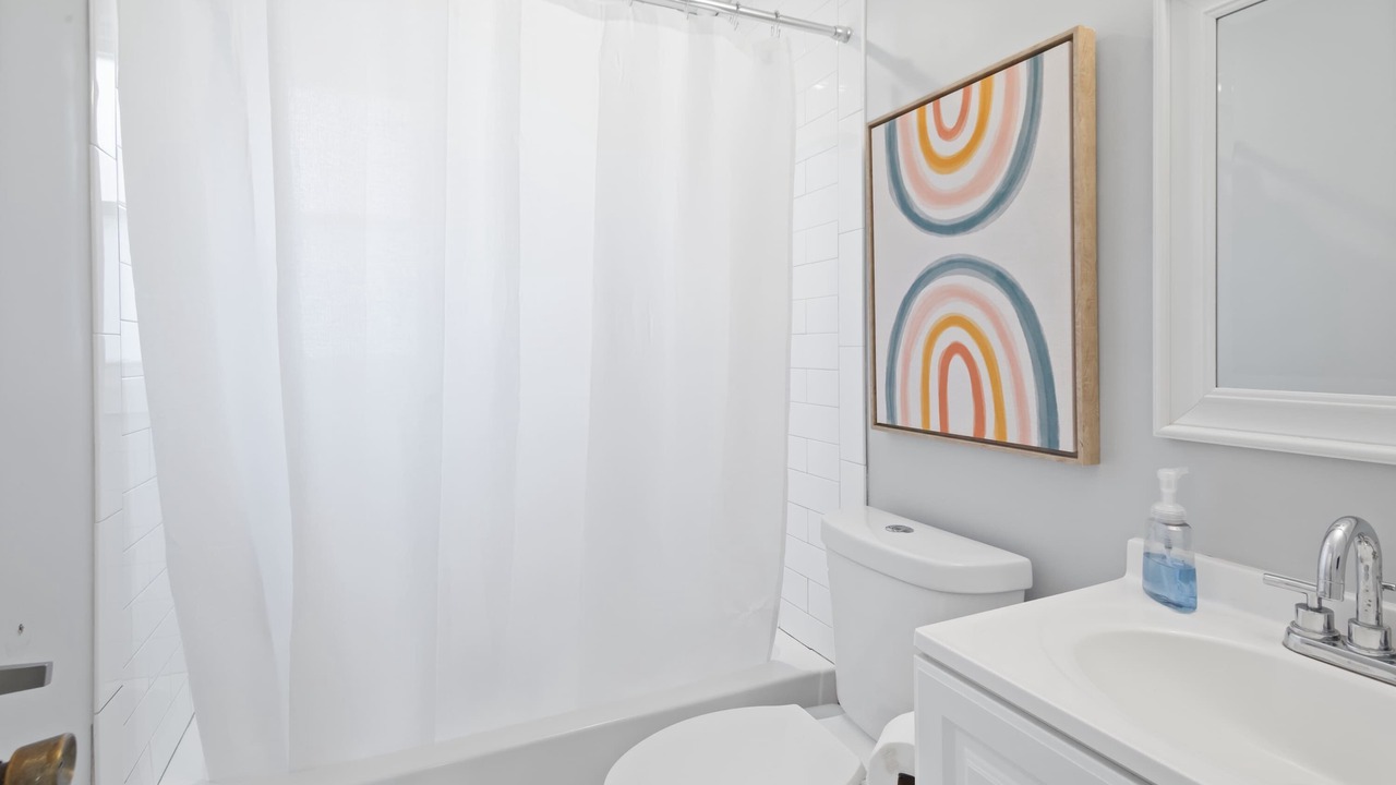 Photo of Bathroom in Margate City