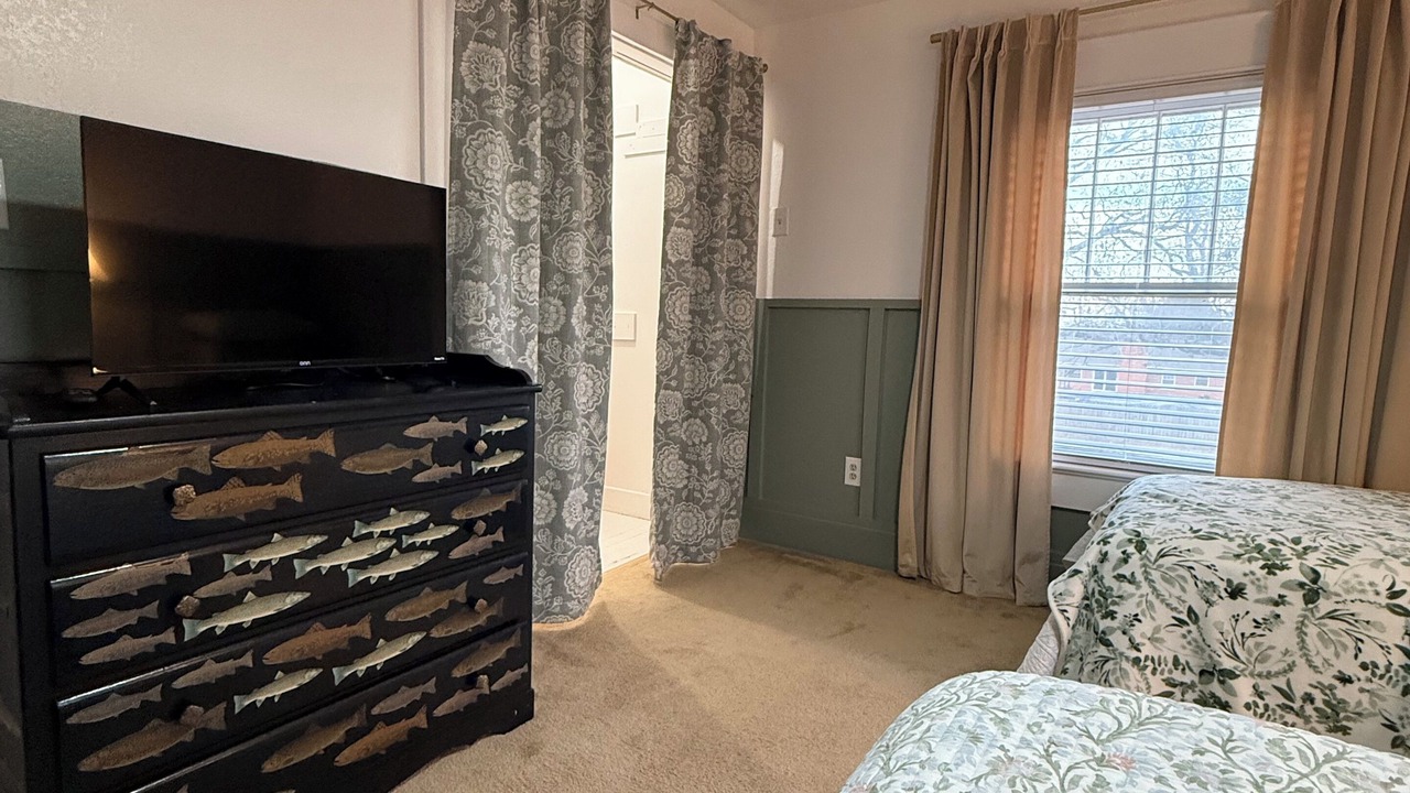 Photo of Bedroom in Newkirk