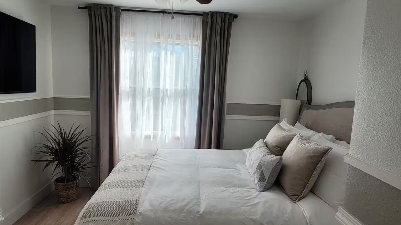 Photo of Bedroom in Beaverdale