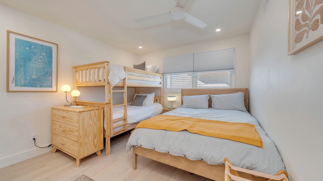 Photo of Bedroom in Avalon