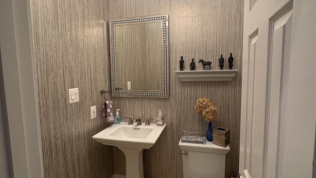 Photo of Bathroom in Lowes Island