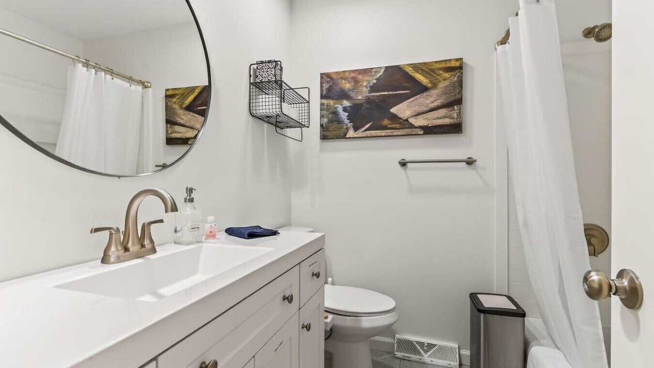 Photo of Bathroom in Liberty