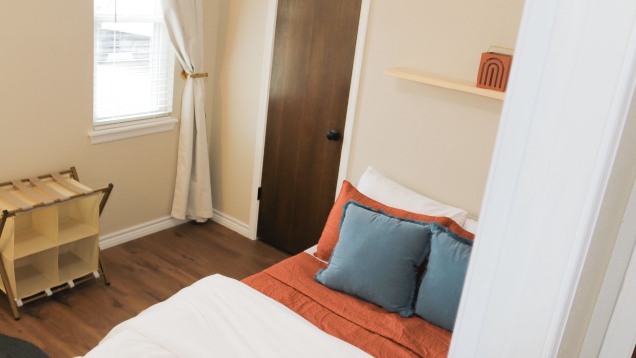Photo of Bedroom in Pryor