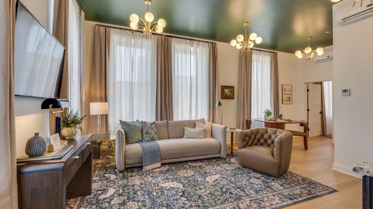 Photo of Livingroom in Elizabethton