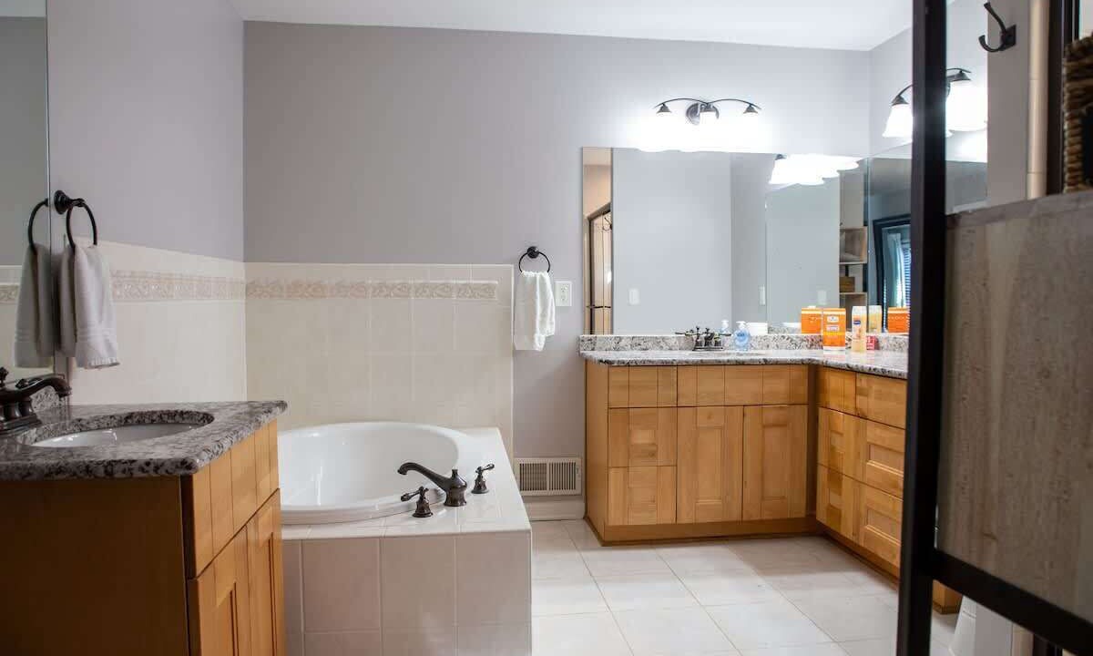 Photo of Bathroom in Roswell