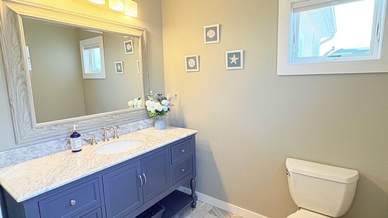 Photo of Bathroom in Beach Haven West