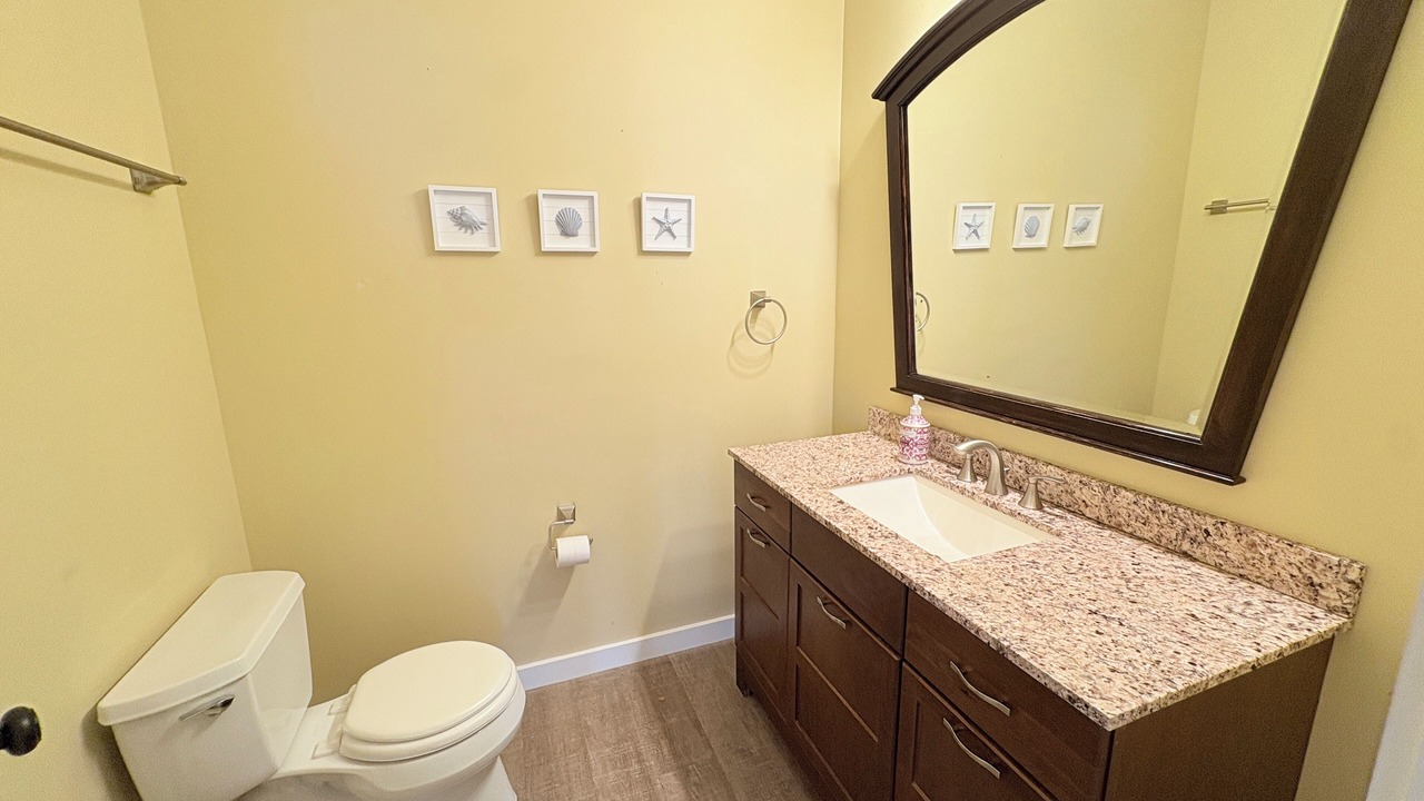 Photo of Bathroom in Beach Haven West