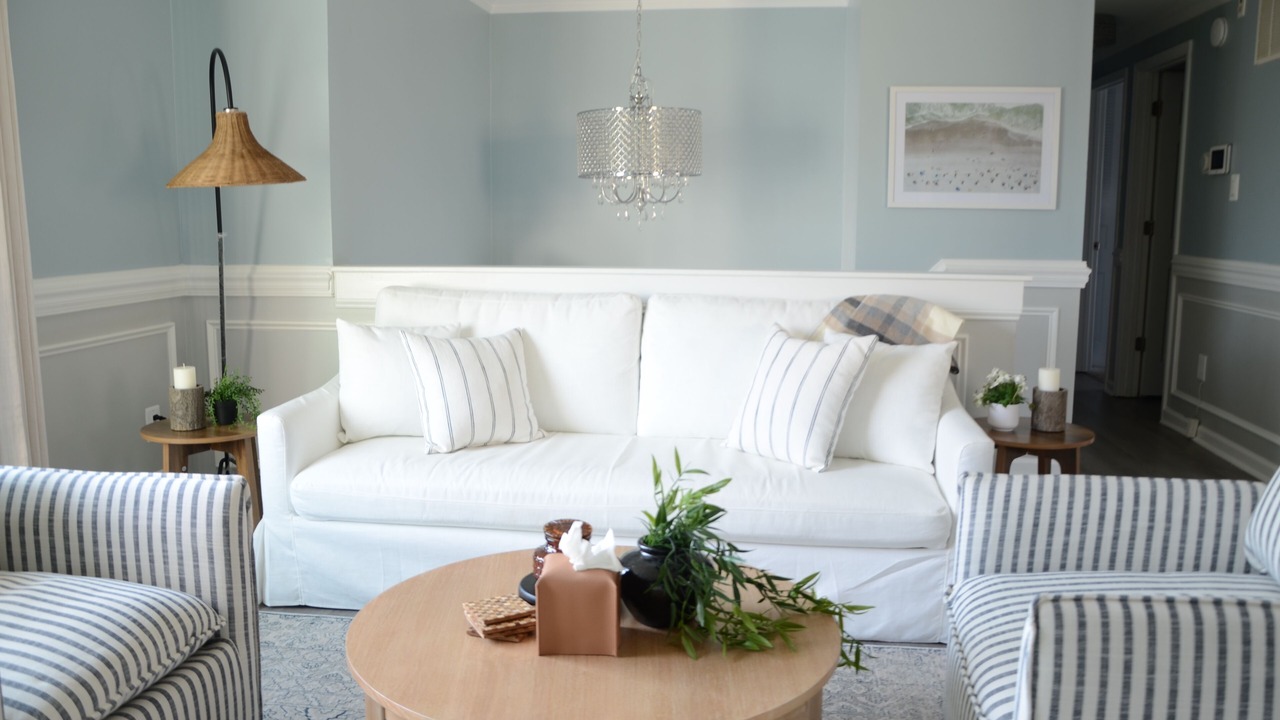 Photo of Livingroom in Leesburg
