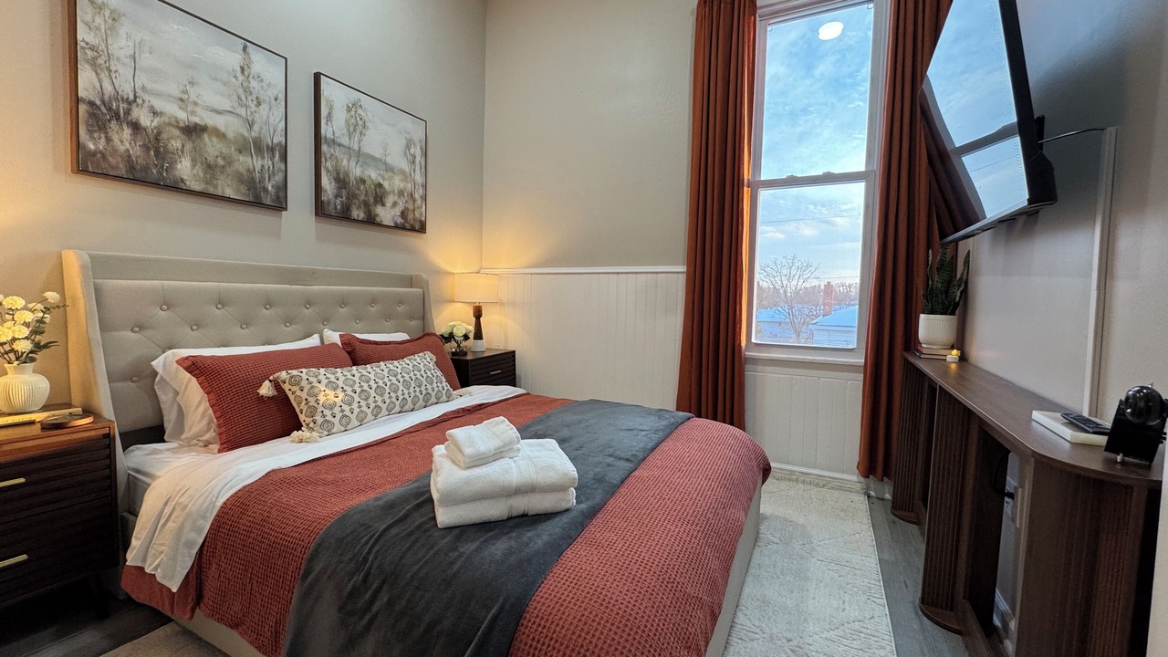 Photo of Bedroom in Deepwater