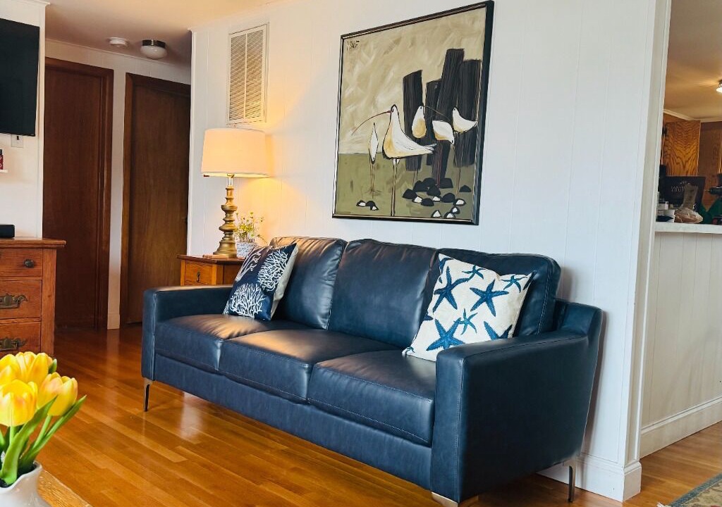 Photo of Livingroom in Surf City