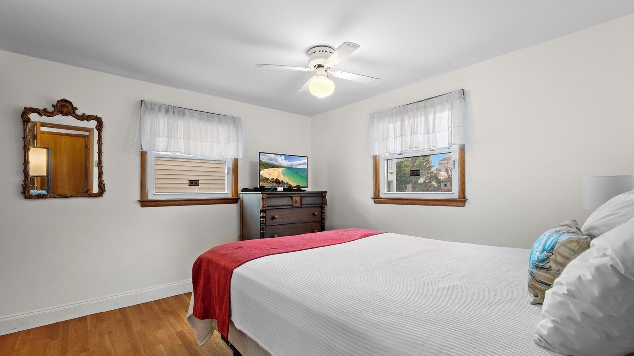 Photo of Bedroom in Surf City