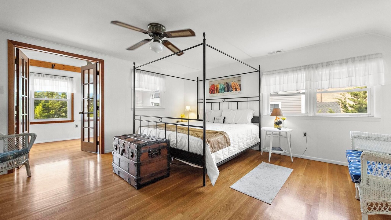 Photo of Bedroom in Surf City