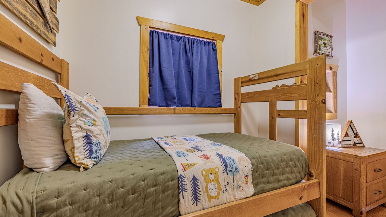 Photo of Bedroom in Caton
