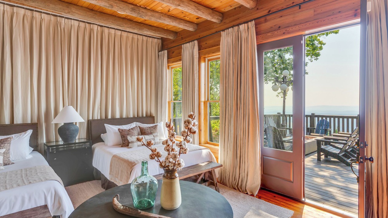 Photo of Bedroom in Menlo