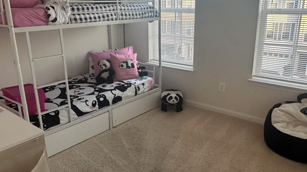 Photo of Bedroom in Linganore-Bartonsville