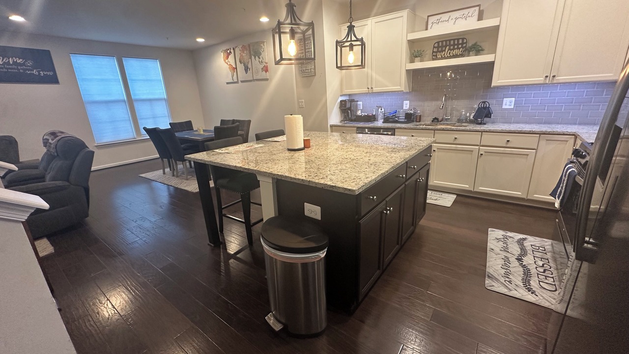 Photo of Kitchen in Linganore-Bartonsville