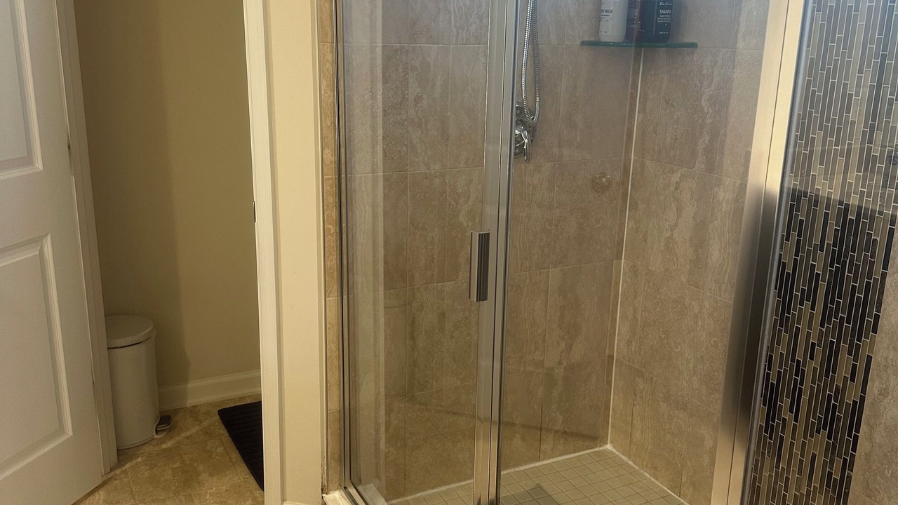 Photo of Bathroom in Linganore-Bartonsville