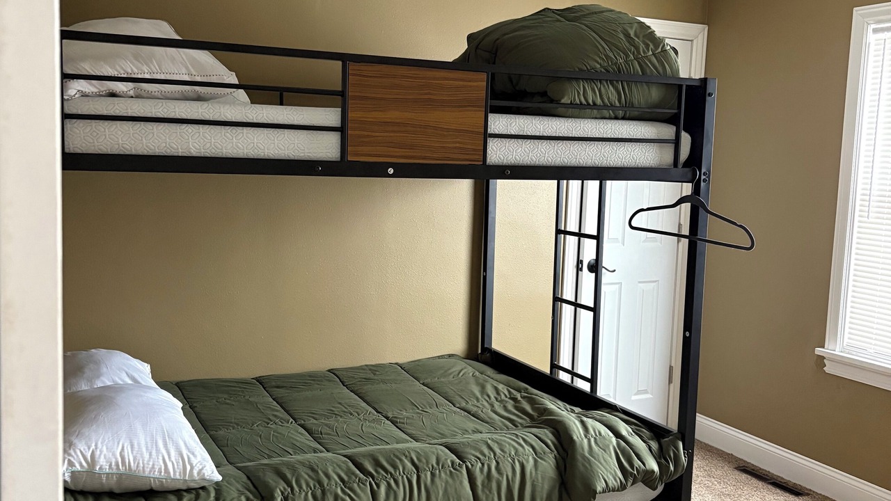 Photo of Bedroom in Erie