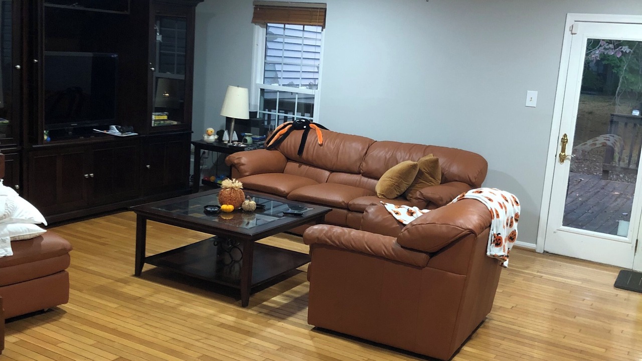 Photo of Livingroom in Aspen Hill