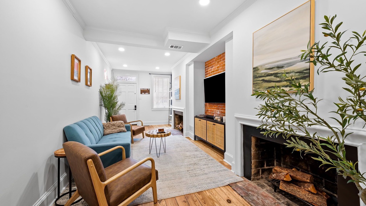Photo of Livingroom in Inner Harbor