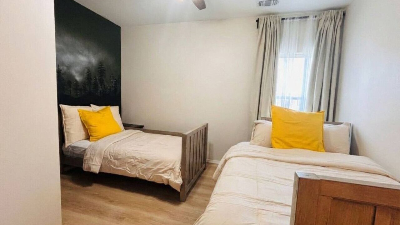 Photo of Bedroom in Acworth