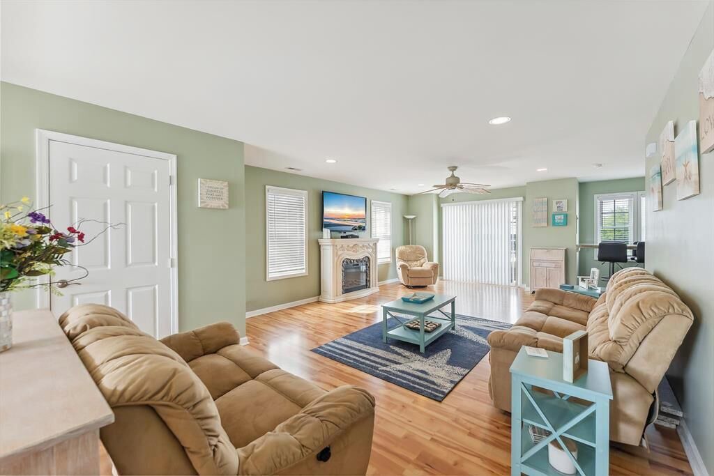Photo of Livingroom in North Wildwood