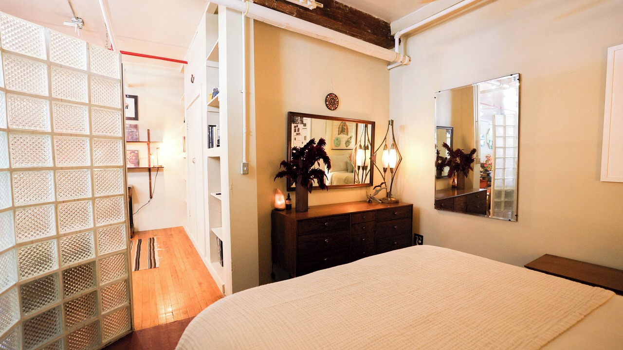 Photo of Bedroom in Williamsburg
