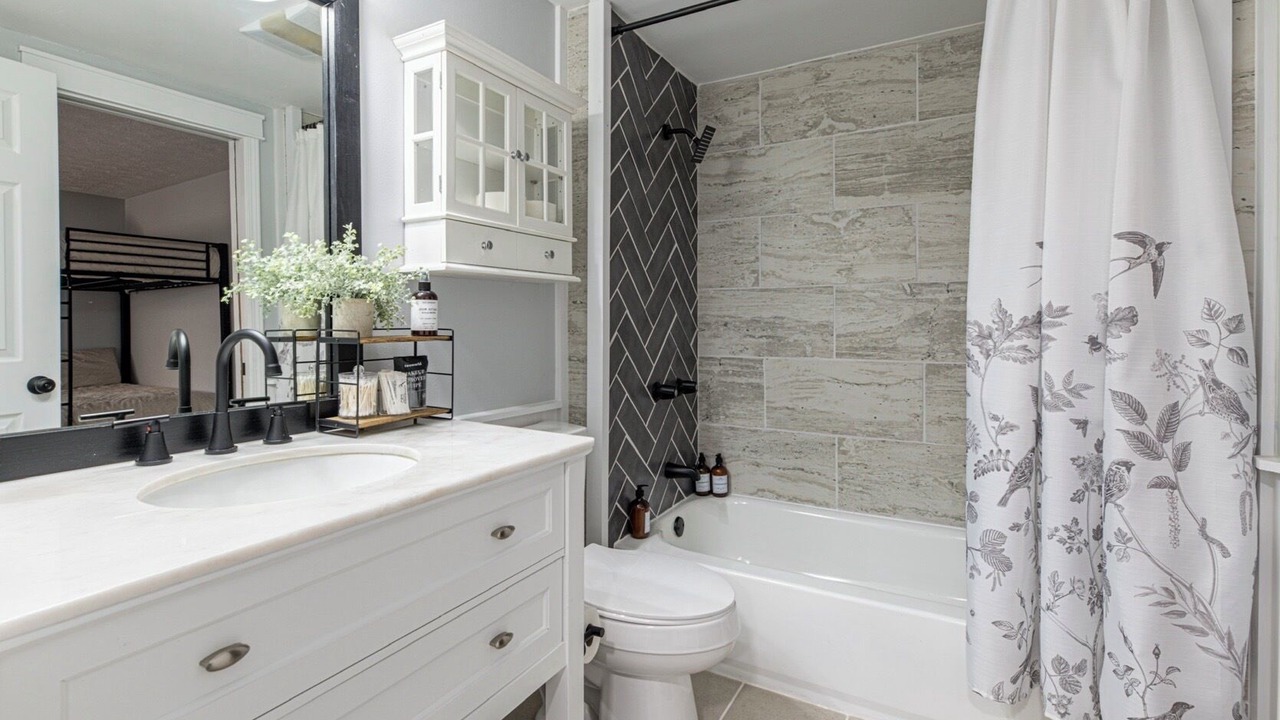 Photo of Bathroom in Knoxville