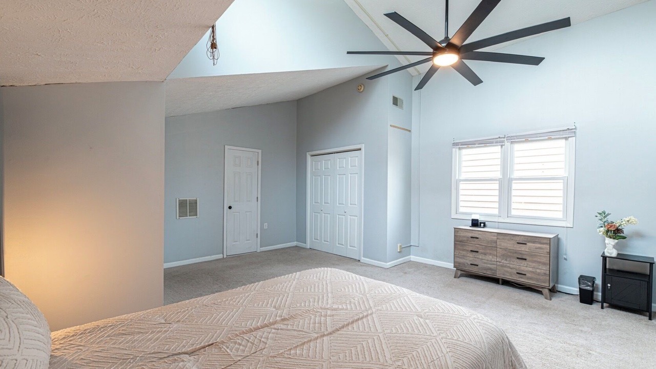Photo of Bedroom in Knoxville