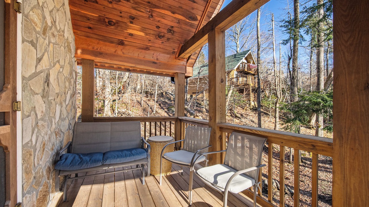 Photo of Patio Balcony in Charter Hills