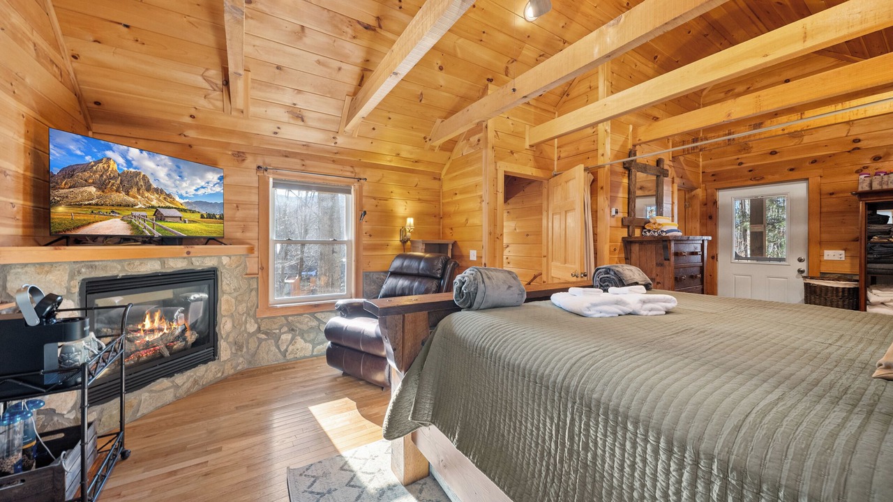 Photo of Livingroom in Charter Hills