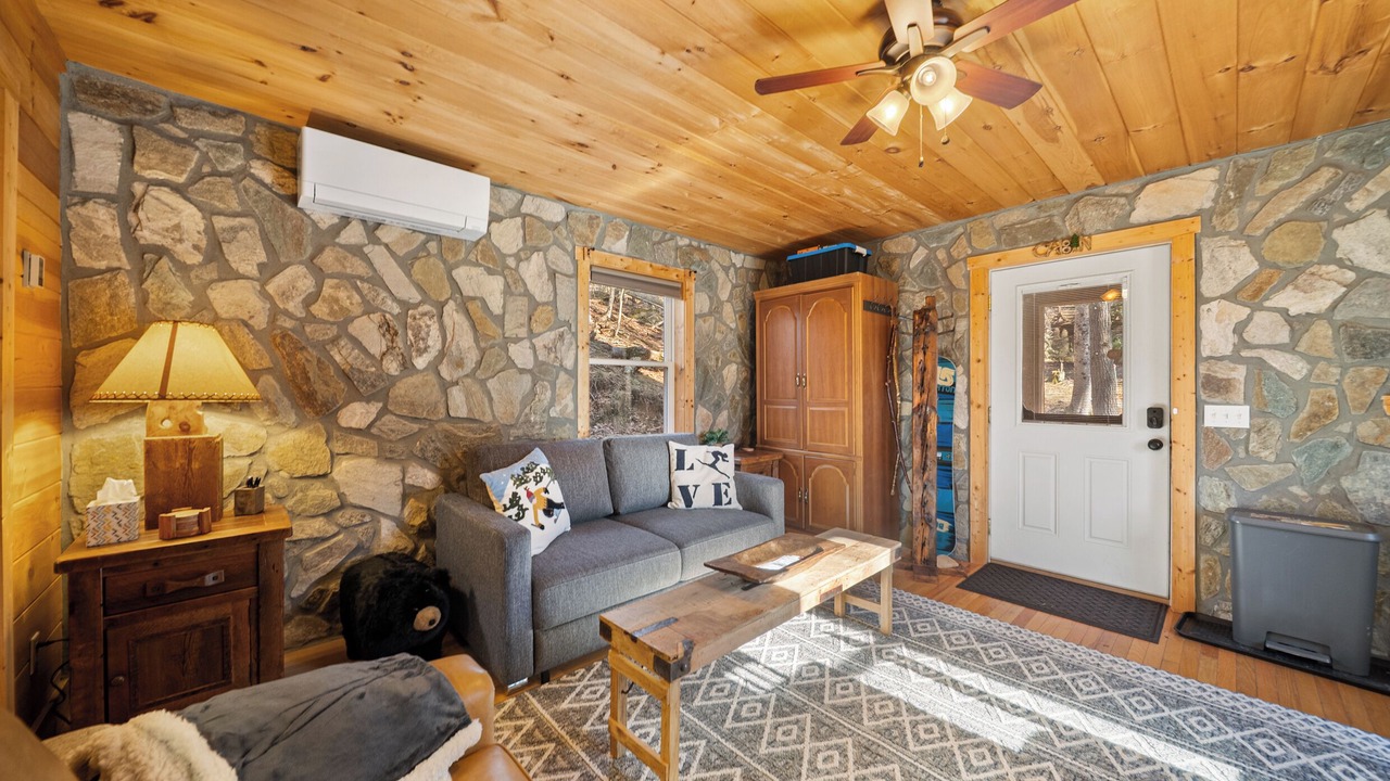 Photo of Bedroom in Charter Hills