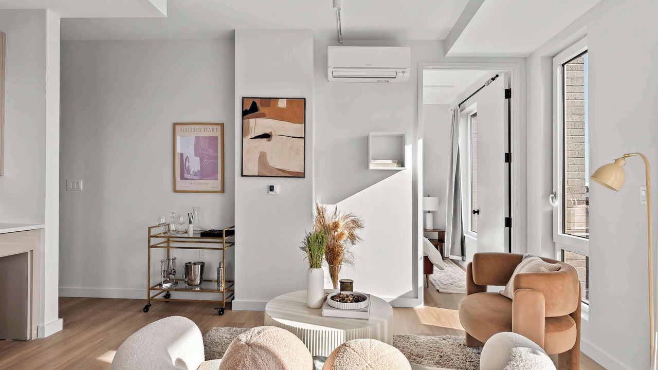 Photo of Livingroom in Greenpoint