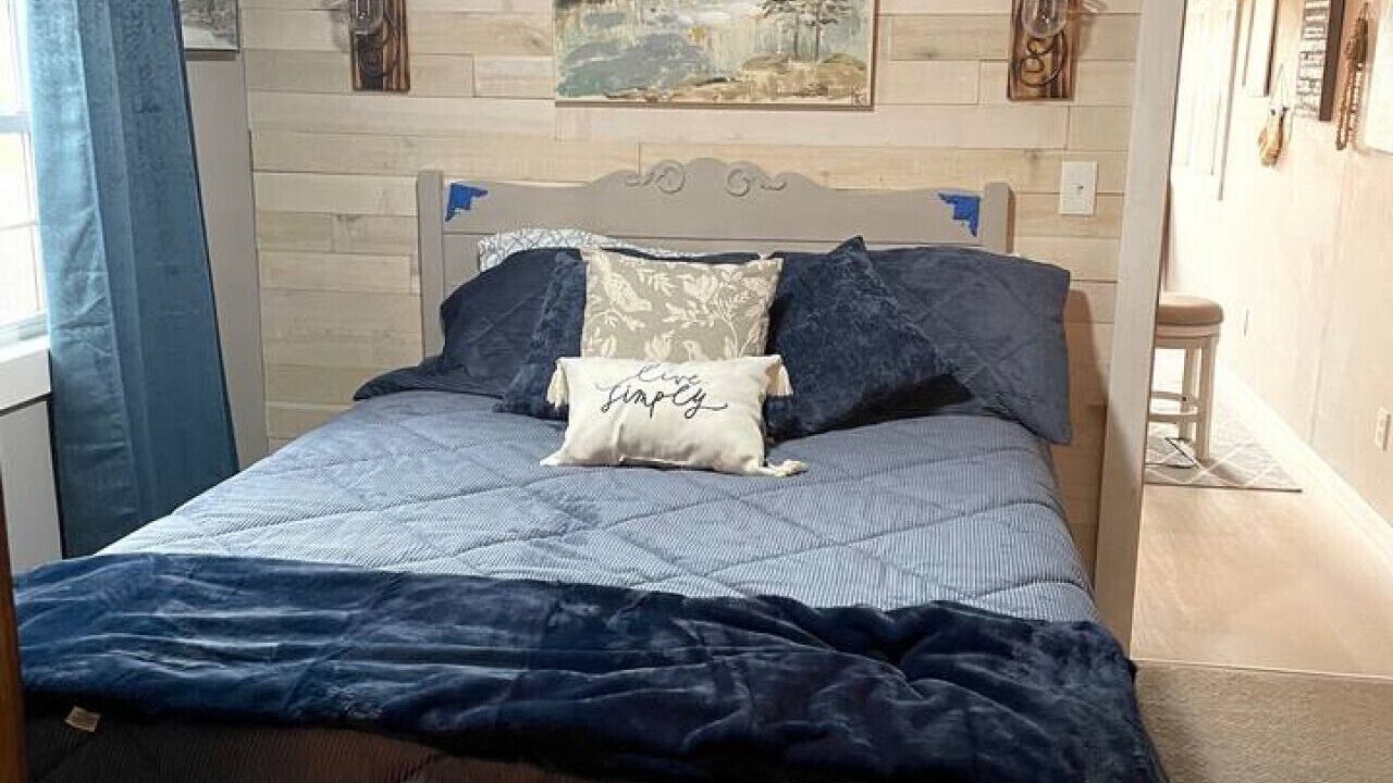Photo of Bedroom in Madisonville