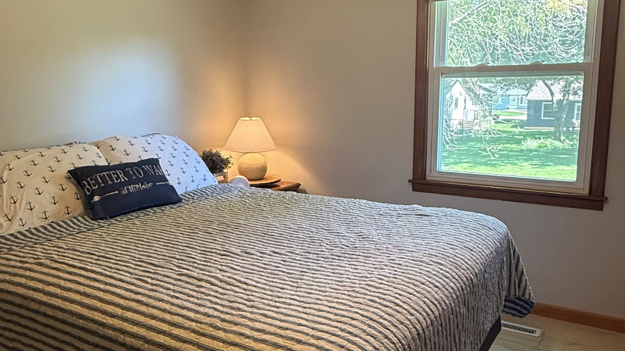 Photo of Bedroom in Clear Lake