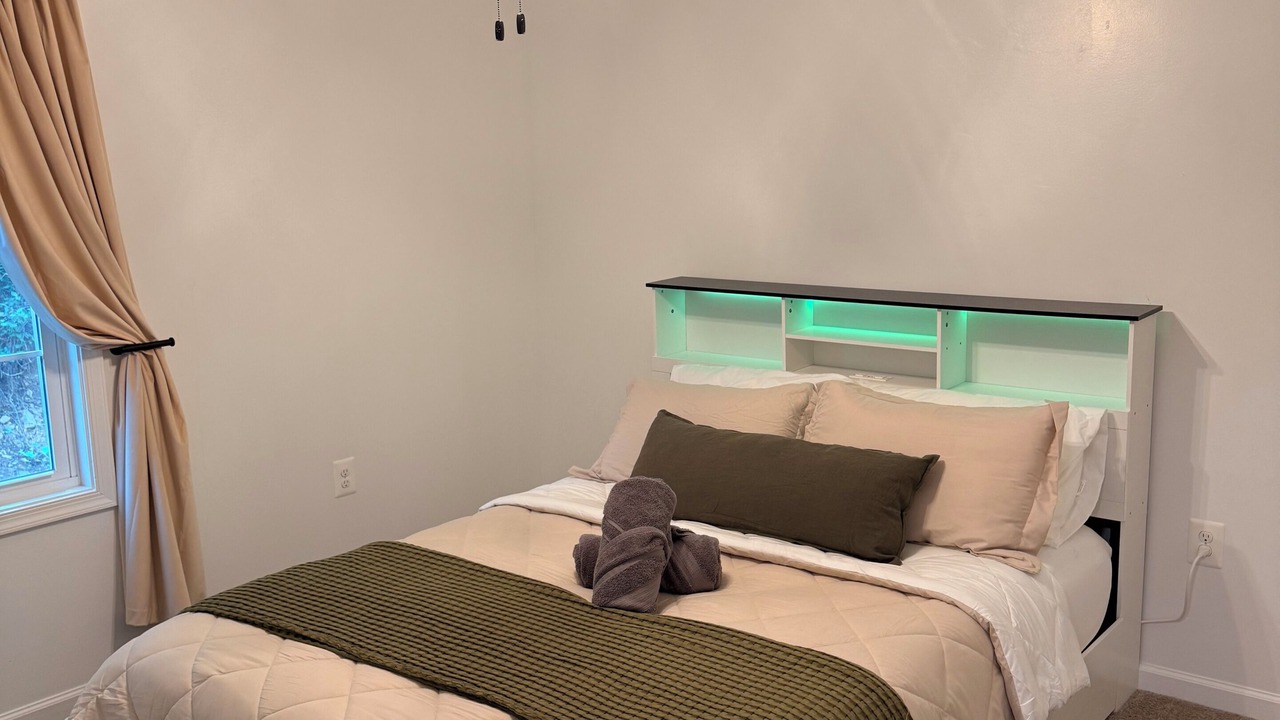 Photo of Bedroom in Glen Rock