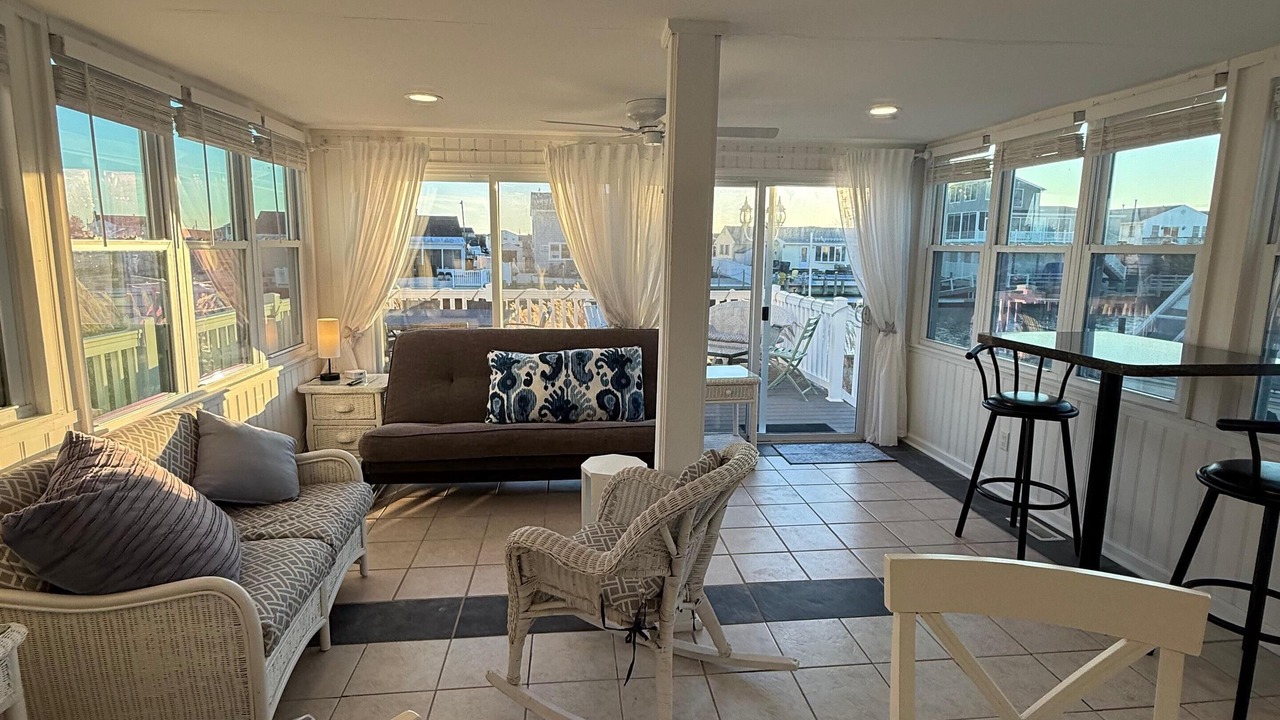 Photo of Bedroom in Mystic Island
