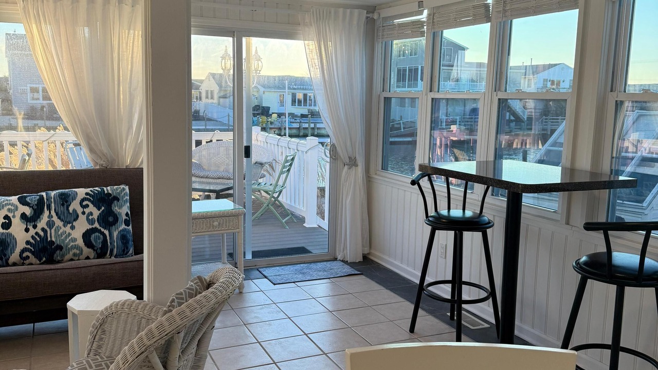 Photo of Bedroom in Mystic Island
