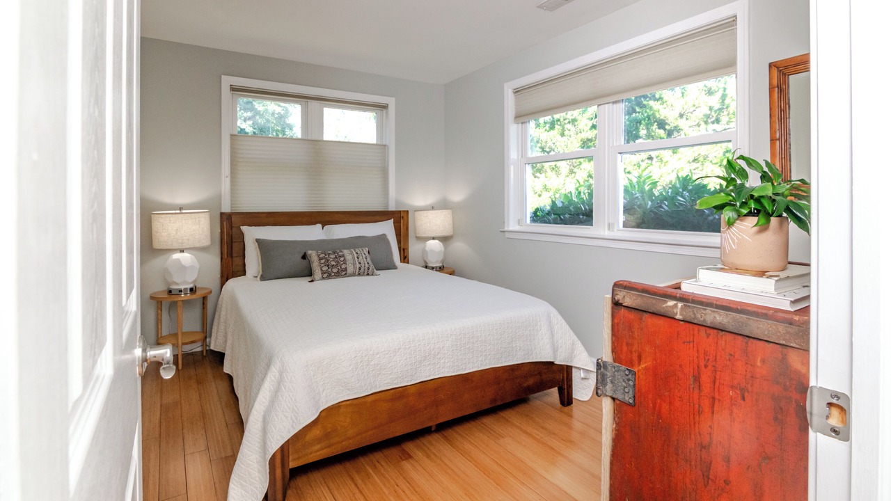 Photo of Bedroom in Elwood