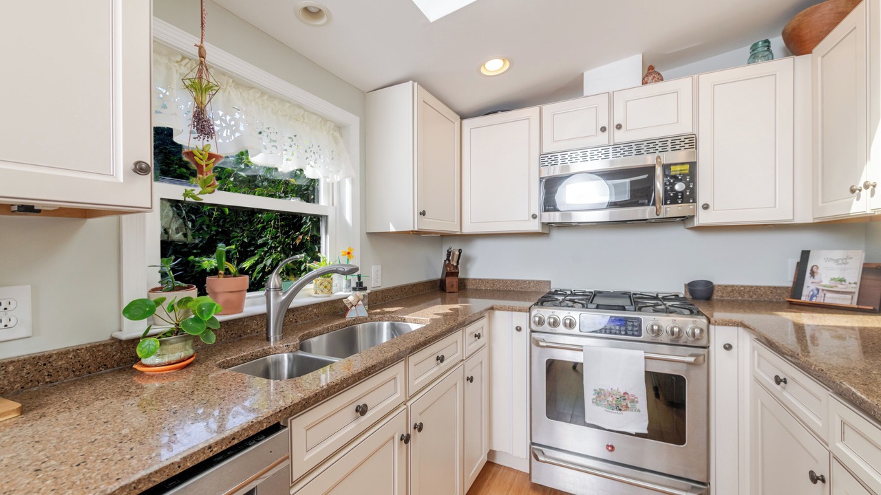 Photo of Kitchen in Elwood