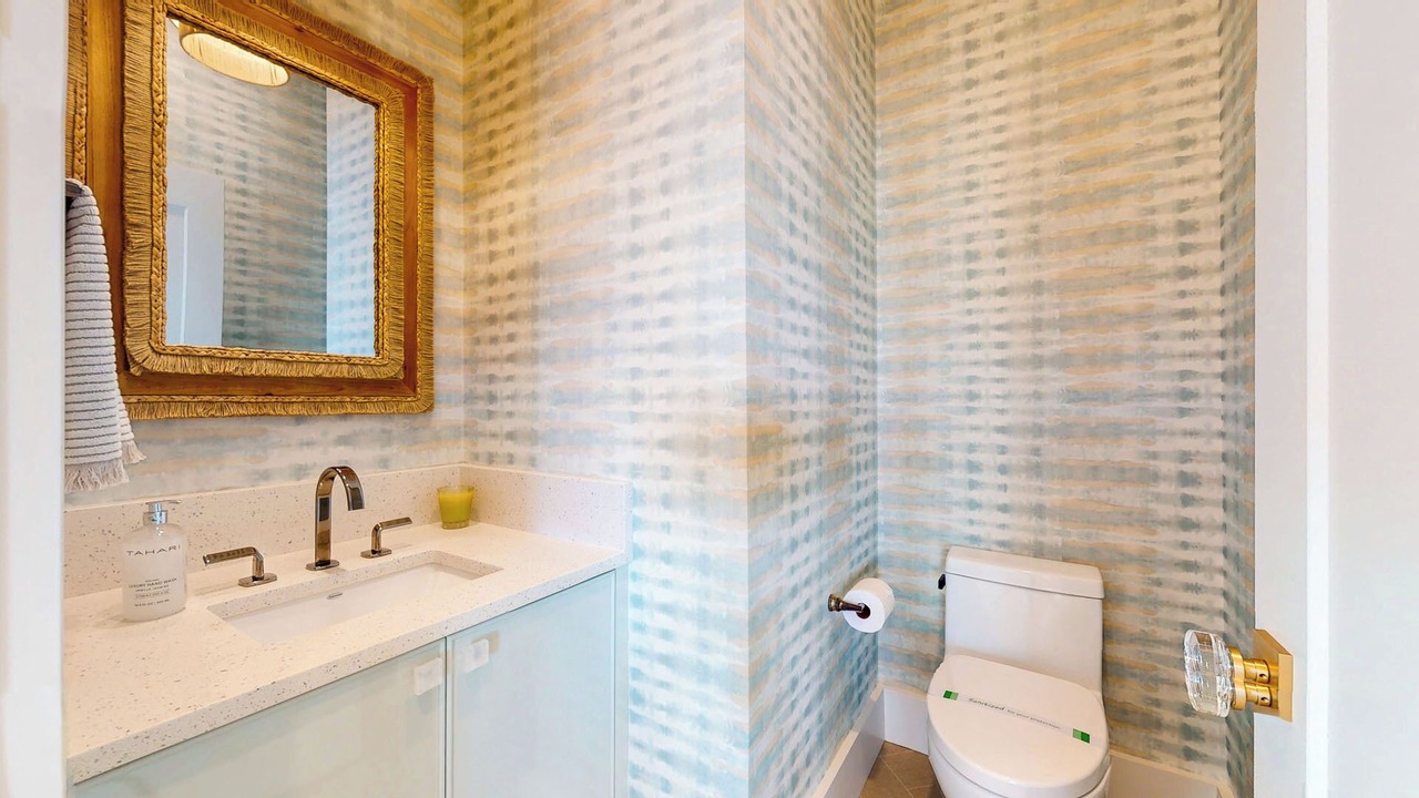 Photo of Bathroom in Stone Harbor