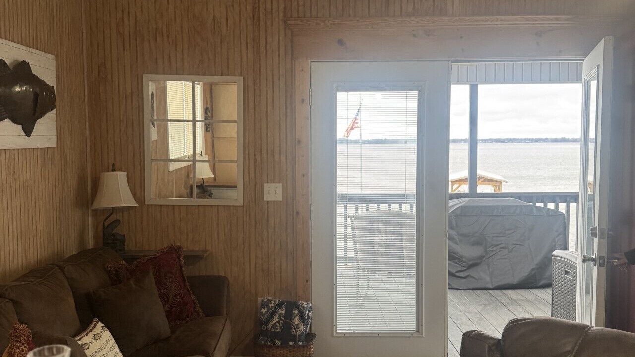 Photo of Livingroom in Cedar Bluff