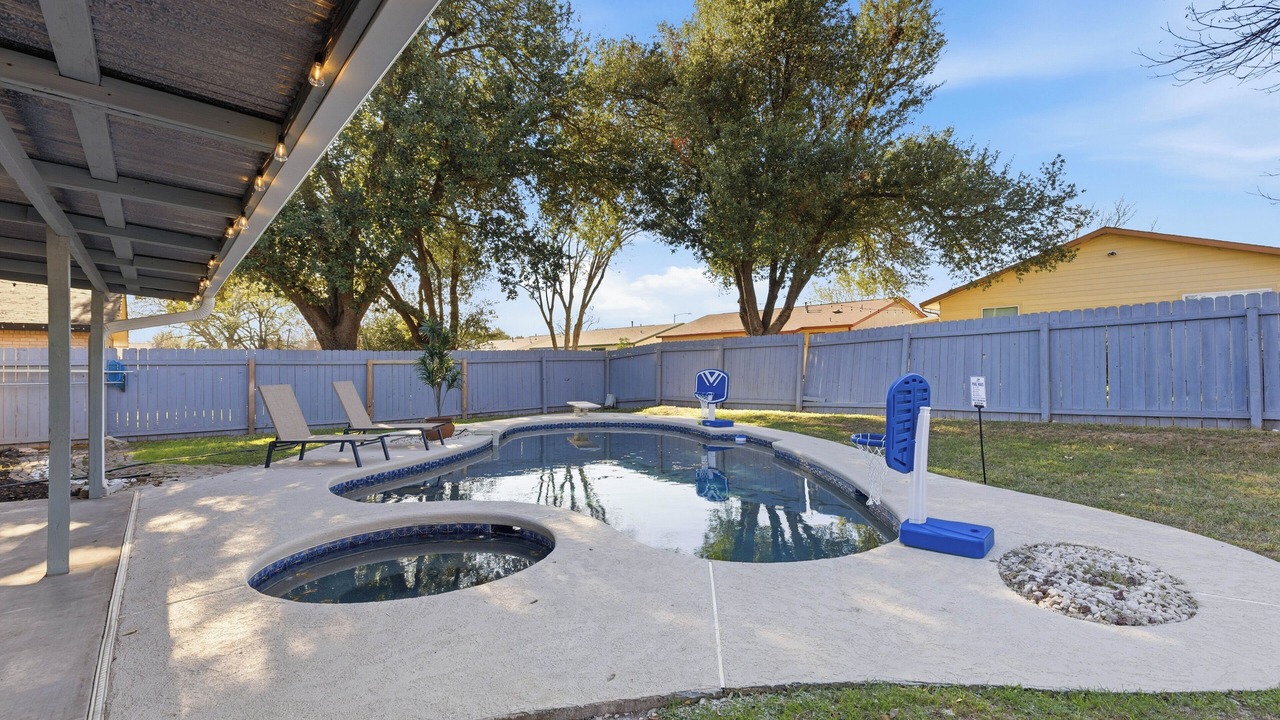 Photo of Outdoor in Quail Hollow