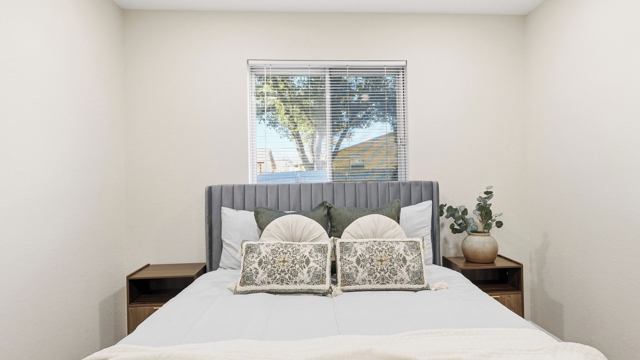 Photo of Bedroom in Quail Hollow