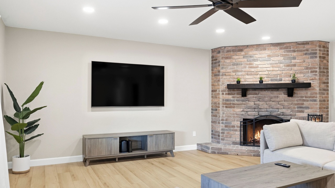 Photo of Livingroom in Quail Hollow